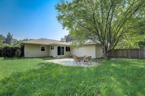 4510 Odana Rd, Madison WI  53711-1445 exterior