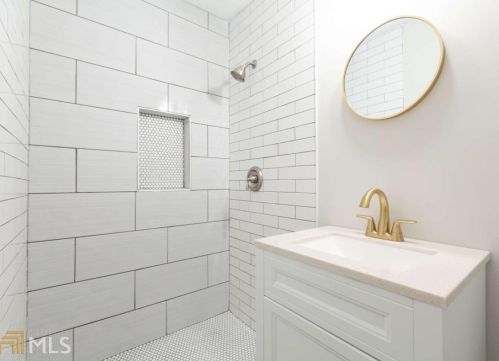 2524 Midvale Ct, Tucker GA  30084-3348 exterior