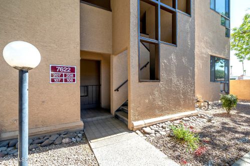 7622 Callisto Cir, Tucson AZ  85715-6900 exterior
