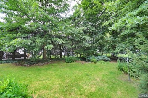 115 Oakdene Ave, Teaneck NJ  07666-4169 exterior