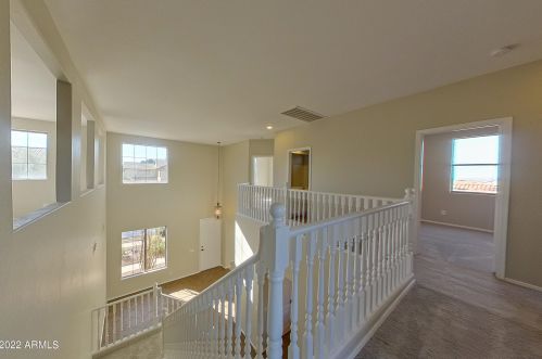 2602 Cavalry Dr, Phoenix AZ 85086-6616 exterior