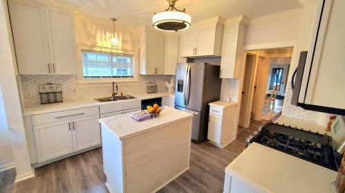 4028 16 St, Milwaukee WI 53209-6913 exterior