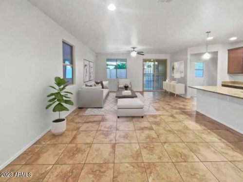 8007 23rd Dr, Phoenix, AZ 85041-7650