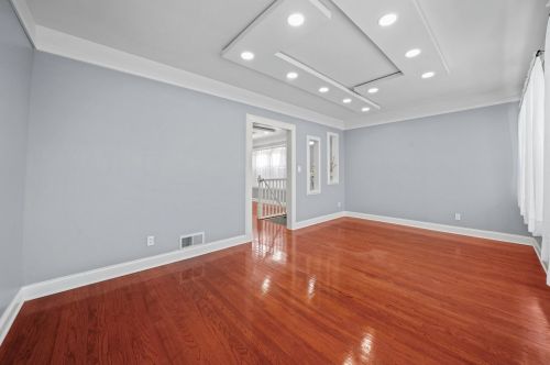 2102 71st St, Chicago IL  60649-2104 exterior