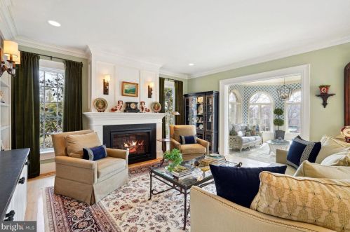 11409 Palatine Dr, Rockville MD  20854-1453 exterior