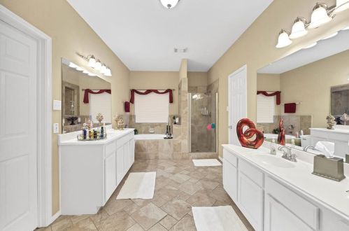 8418 Cross Country Dr, Humble TX 77346-6193 exterior