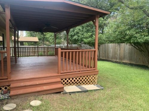 8706 Dawnridge Cir, Austin TX  78757-6808 exterior