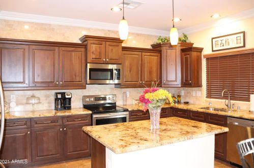 29313 23 Dr, Phoenix AZ 85085-4708 exterior