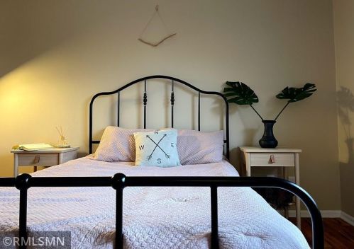 3473 Cloman Way, South Saint Paul MN 55076-1648 exterior