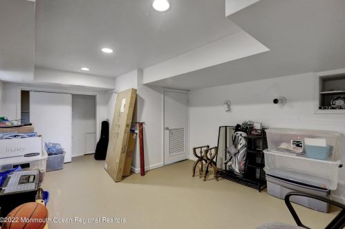 21 Georgian Bay Dr, Morganville NJ exterior