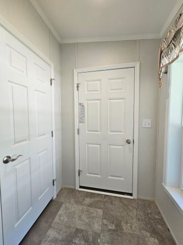 10 Emperor Dr, Concord NH  03303-4123 exterior