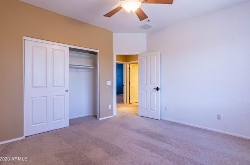 880 Bullmoose Dr, Chandler AZ 85224-2503 exterior