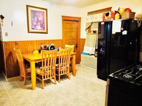 124 Dorchester St, Worcester MA 01610-1905 exterior