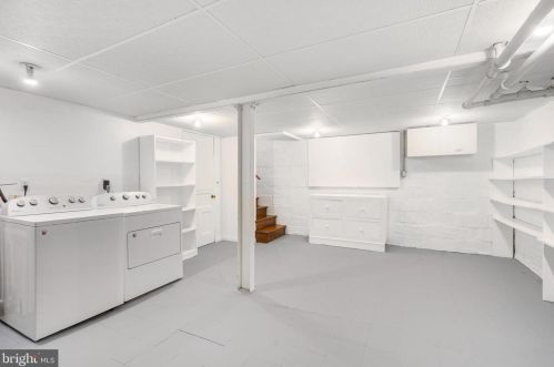 3708 Massachusetts Ave, Washington DC 20016-5812 exterior