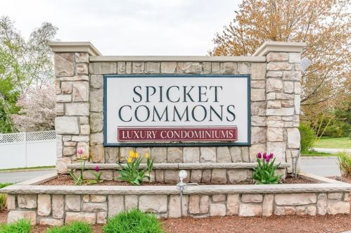 23 Hampshire Rd, Methuen MA  01844-1143 exterior