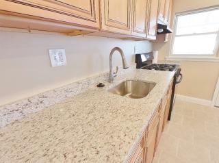 39 Ellamont St, Baltimore MD  21229-3718 exterior