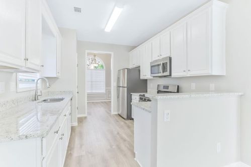 6329 Sunflower Pl, Lithonia GA  30038-6213 exterior