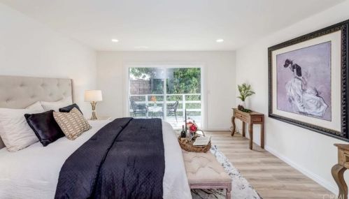 2017 Las Lanas Ln, Fullerton CA  92833-1706 exterior