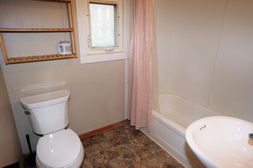 2636 Milwaukee St, Madison WI 53704-5153 exterior