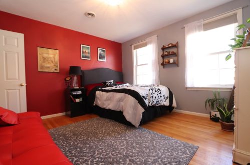 11 Hubbard Rd, Dover NH 03820-4272 exterior