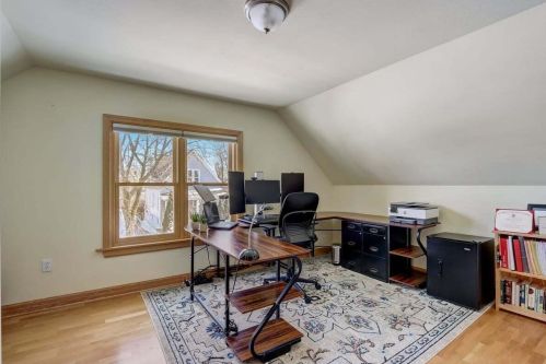 2119 Mound St, Milwaukee WI  53207-1331 exterior