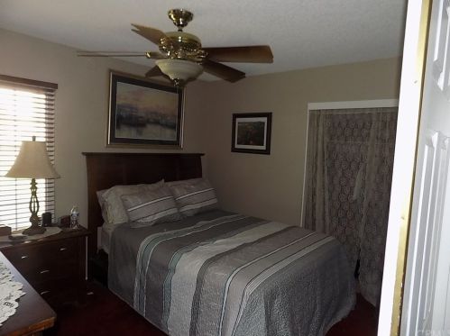 3262 Baffin Dr, Riverside CA 92503-5305 exterior