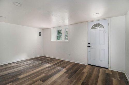 369 Adelle St, Atlanta GA  30315-6601 exterior