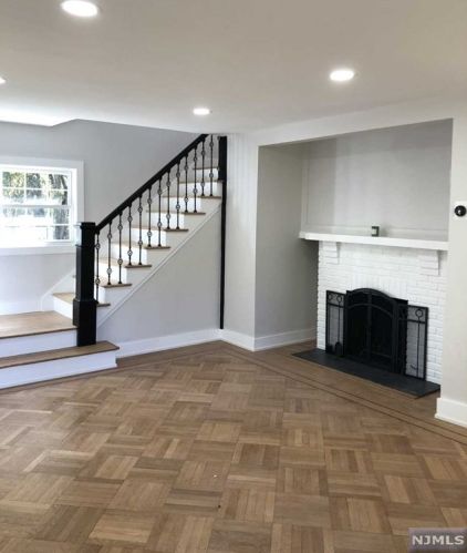 163 West St, Closter NJ  07624-1213 exterior