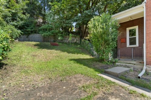 663 Frst Ave, Pittsburgh PA 15202-2925 exterior