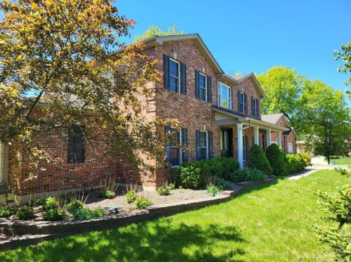 1 Crabapple Ct, Saint Louis MO 63132-3422 exterior