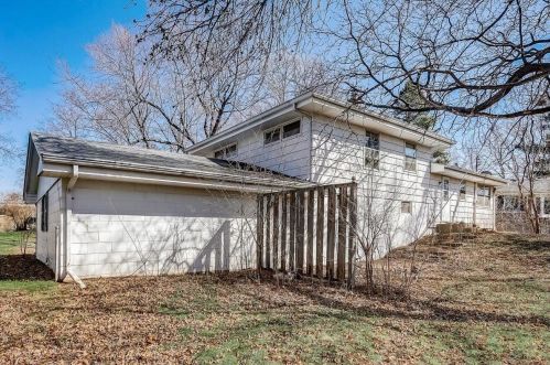 3375 Ebba St, Saint Paul MN 55110-5521 exterior