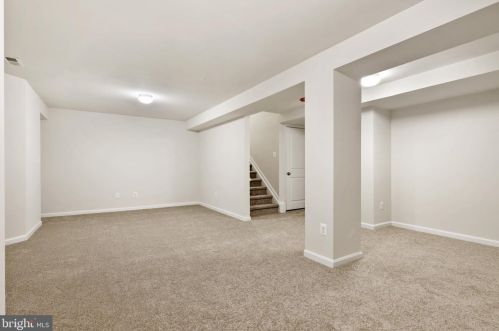 812 Bunch Ave, Glen Burnie MD 21060-6940 exterior