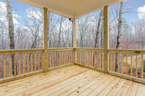 5540 Chestatee Landing Way, Gainesville GA exterior