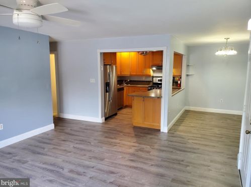 48 Lehavre Ct, Trenton NJ  08619-4723 exterior