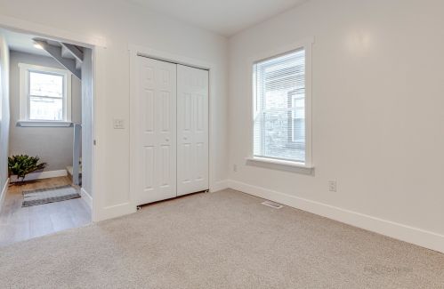 5228 Green St, Chicago IL  60609-6132 exterior