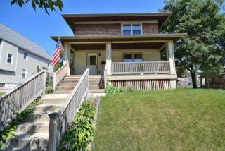 2504 Palmer St, Milwaukee WI  53212-2832 exterior