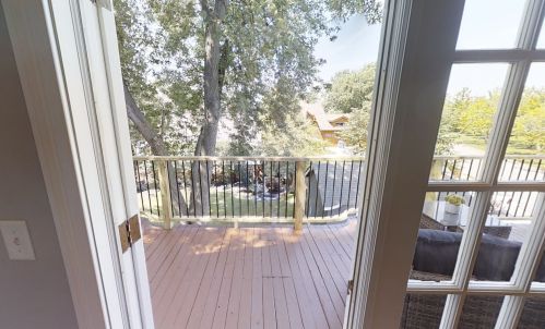 596 Euclid Ave, Elmhurst IL  60126-4336 exterior