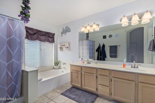 1442 Orchid Ln, Chandler AZ 85224-8657 exterior