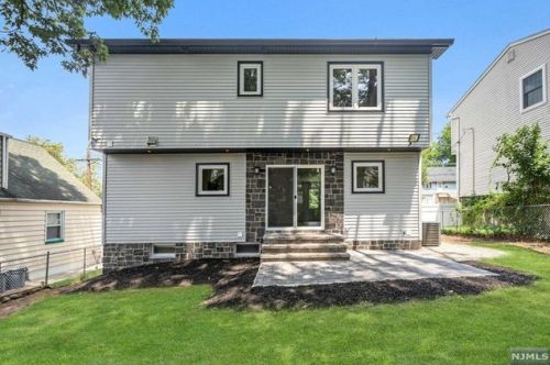 54 Passaic Ave, Hasbrouck Heights NJ 07604-2437 exterior