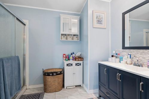 24 Bennett Way, Newmarket NH 03857-2341 exterior