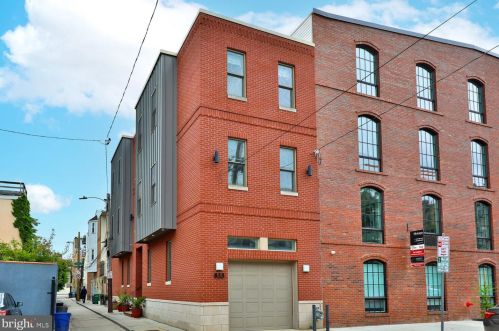 833 Bainbridge St, Philadelphia PA  19147-2009 exterior