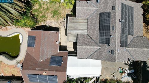 3635 Walnut Ave, Concord CA 94519-1930 exterior