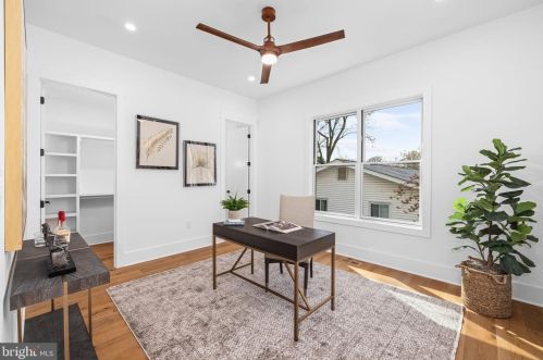 6000 16th St, Arlington VA  22205-2208 exterior