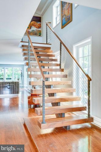 210 Fairfax St, Alexandria VA  22314-3304 exterior