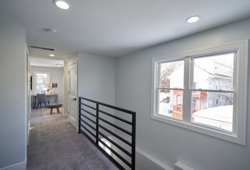 4452 Leland Ave, Chicago IL  60630-4043 exterior