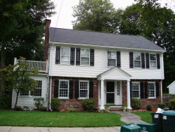 47 Arapahoe Rd, Newton, MA 02465-2202