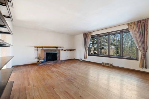 502 Glengary Dr, Pittsburgh PA  15215-1106 exterior