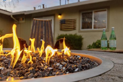 1870 Elinora Dr, Concord CA 94523-2815 exterior