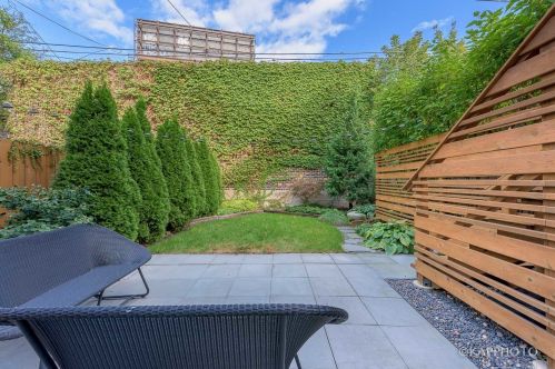 1715 Newberry Ave, Chicago IL 60608-2333 exterior