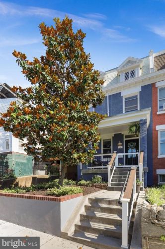 148 Todd Pl, Washington, DC 20002-1378